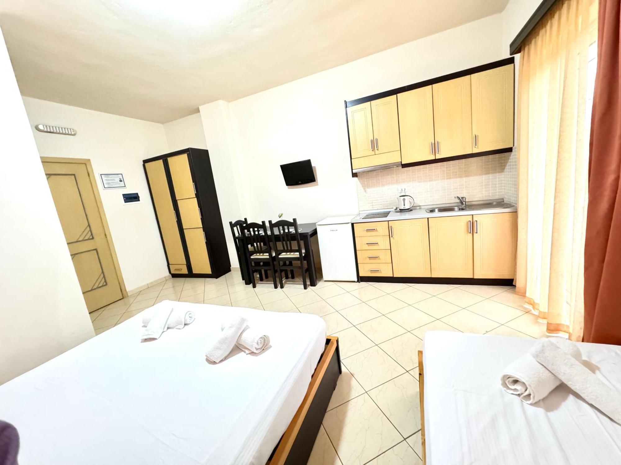 Ksamil Harmony Studios Ngoại thất bức ảnh